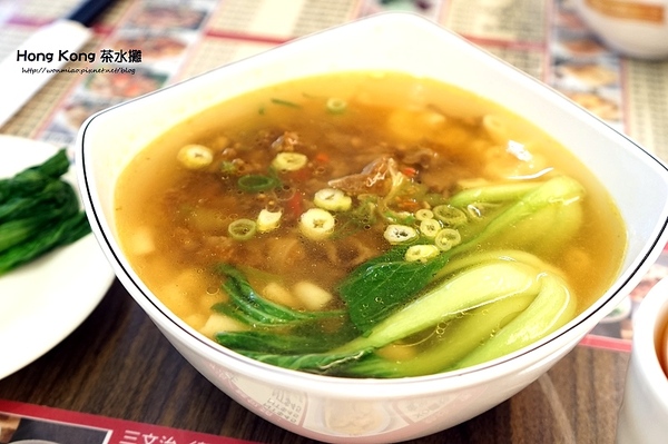 HONG KONG茶水攤(南京旗艦店)：台北茶餐廳 // 必朝聖老字號香港茶餐廳, 口味道地, 價格實惠親民!! ✿✿ HONG KONG茶水攤 - 南京旗艦店 ✿✿（完整菜單）