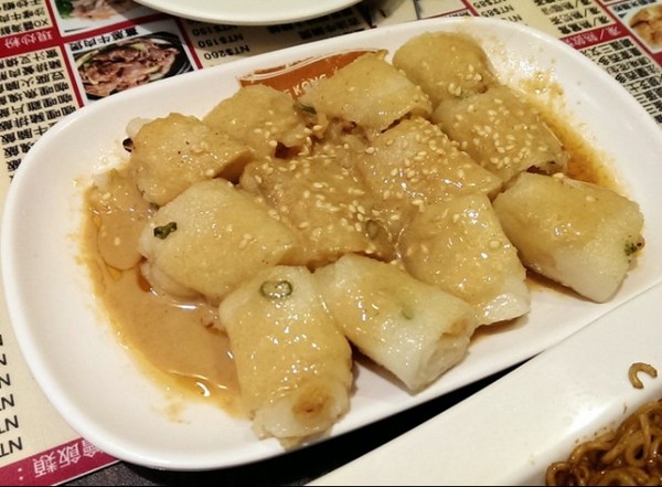 HONG KONG茶水攤(南京旗艦店)：《中山區》HONG KONG茶水攤│香濃花生醬~配上港式蝦米腸粉ღ ×平價港式茶餐廳