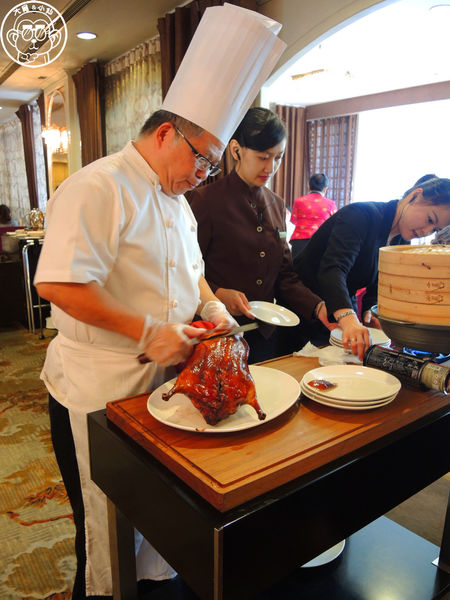 華泰王子大飯店-九華樓：呷飽祙【台北中山･華泰王子大飯店九華樓】讓人流口水的華泰片皮鴨