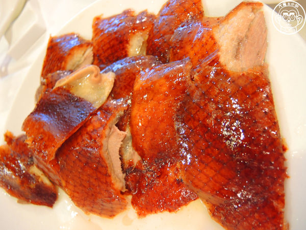 華泰王子大飯店-九華樓：呷飽祙【台北中山･華泰王子大飯店九華樓】讓人流口水的華泰片皮鴨