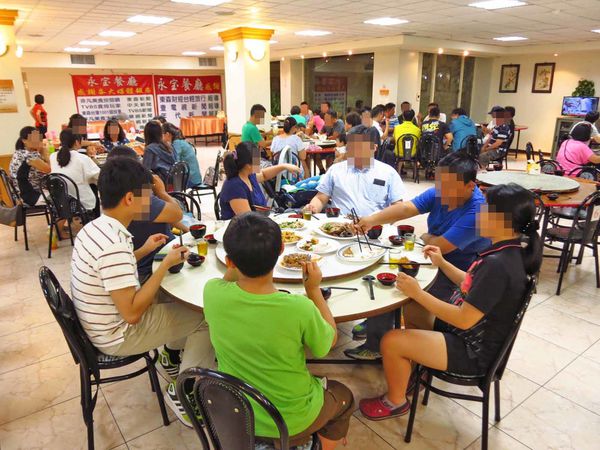 【台北】永寶餐廳-中央廣播電台員工餐廳，晚上才能吃到的美食