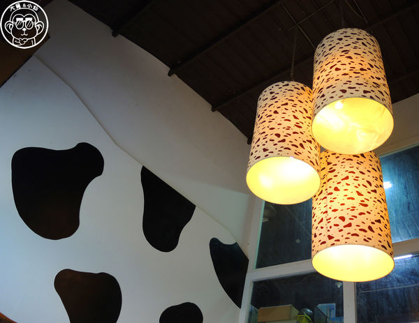 四方牧場：作伙來企投【苗栗竹南･四方鮮乳休閒牧場】哞〜