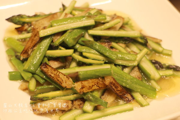 圓山大飯店:滬上品蟹第一家『王寶和至尊蟹宴』10/9號台北圓山大飯店登場