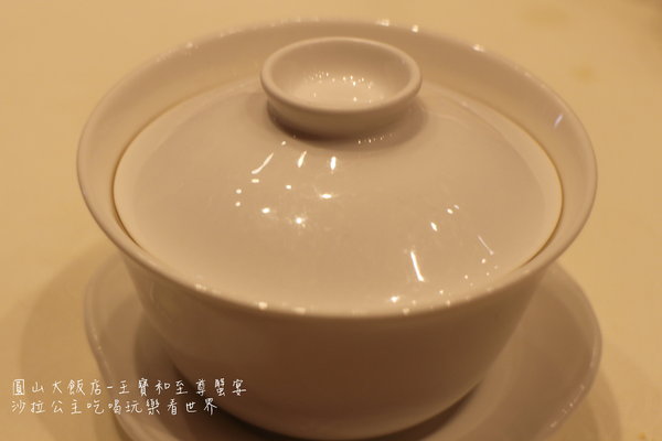 圓山大飯店:滬上品蟹第一家『王寶和至尊蟹宴』10/9號台北圓山大飯店登場