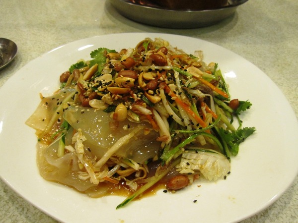 東北金稻子酸白菜火鍋：東北金稻子酸白菜火鍋 - 推薦酸白菜火鍋~