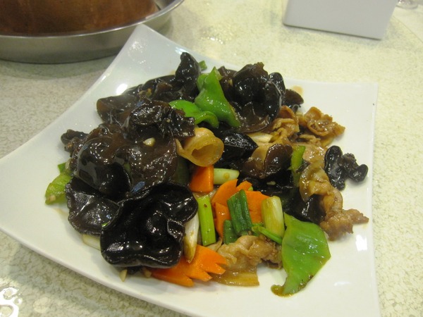 東北金稻子酸白菜火鍋：東北金稻子酸白菜火鍋 - 推薦酸白菜火鍋~