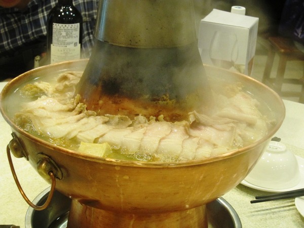 東北金稻子酸白菜火鍋：東北金稻子酸白菜火鍋 - 推薦酸白菜火鍋~