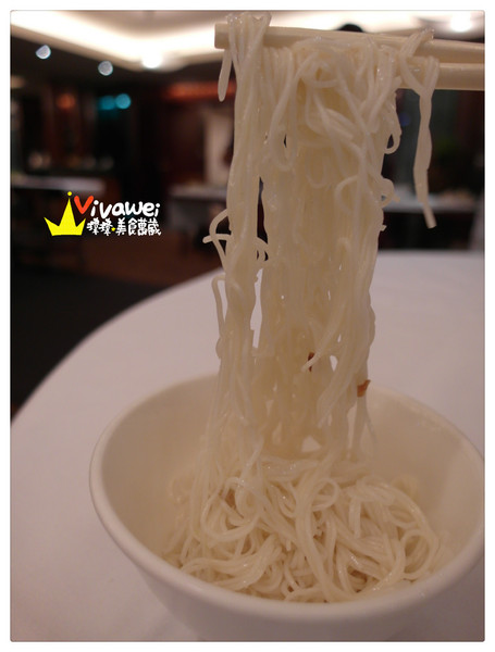 六福皇宮飯店-留園:台北中山區|黃金蟲草什菌鍋_斯里蘭卡大沙公『六福皇宮飯店-留園』