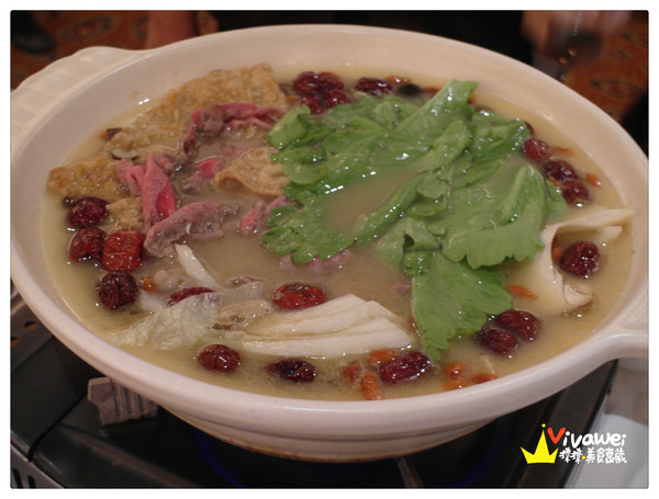 六福皇宮飯店-留園:台北中山區|黃金蟲草什菌鍋_斯里蘭卡大沙公『六福皇宮飯店-留園』