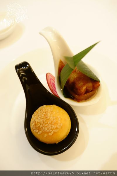 後少女時代　六福皇宮　留園上海料理