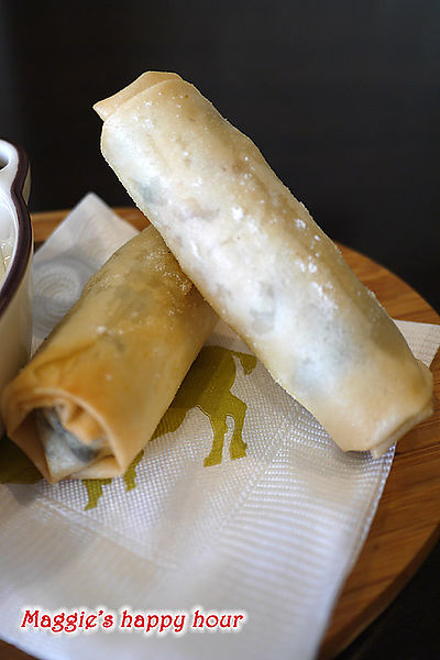 水牛城美式餐廳 BFLO:【水牛城美式餐廳 BFLO】超豪邁的炭烤戰斧豬排。招牌水牛城酸辣雞翅