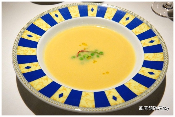 地中海牛排館(歐華酒店):超好吃神戶肋眼牛排【 歐華酒店 地中海牛排館】跟著領隊玩