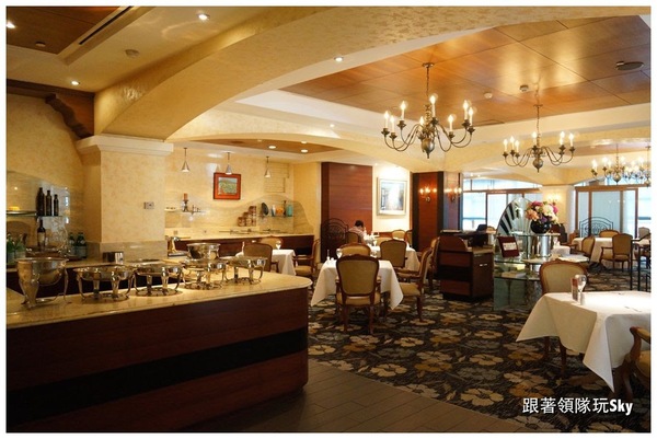 地中海牛排館(歐華酒店):超好吃神戶肋眼牛排【 歐華酒店 地中海牛排館】跟著領隊玩