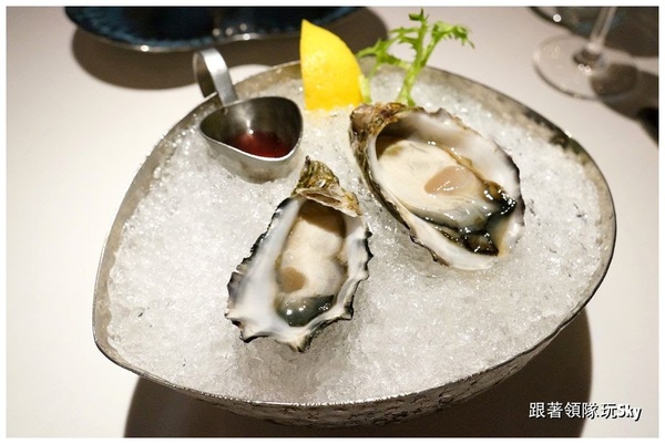 地中海牛排館(歐華酒店):超好吃神戶肋眼牛排【 歐華酒店 地中海牛排館】跟著領隊玩