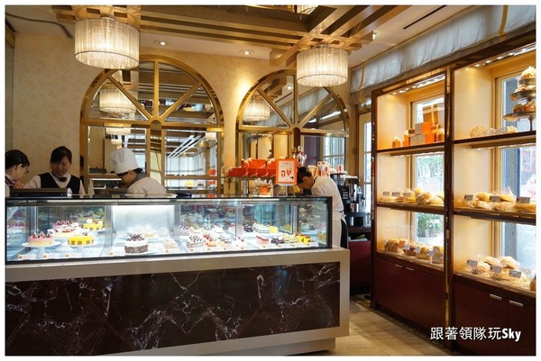 地中海牛排館(歐華酒店):超好吃神戶肋眼牛排【 歐華酒店 地中海牛排館】跟著領隊玩