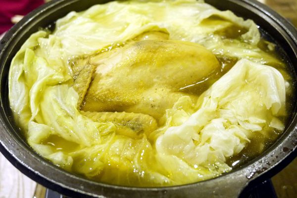 海霸王餐廳(中山店):澎湃又懷舊的辦桌料理。【海霸王餐廳】中山店