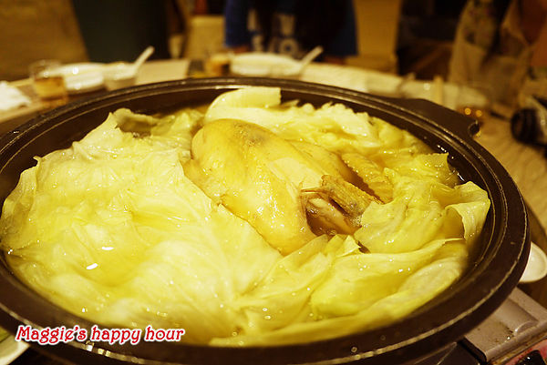 海霸王餐廳(中山店)：【海霸王餐廳中山店】有青才敢大聲。老字號的海鮮之王