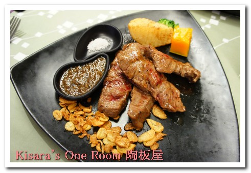 陶板屋和風創作料理(南京店)：真的是第一次...陶板屋初體驗