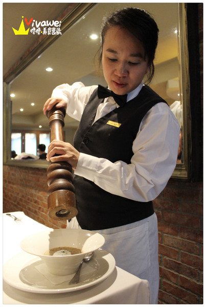 華國大飯店-帝國牛排館:台北中山區|週日限定Prime牛排吃到飽『華國大飯店帝國牛排館_Sonoma Grill』