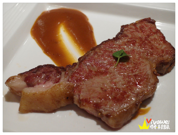 華國大飯店-帝國牛排館:台北中山區|週日限定Prime牛排吃到飽『華國大飯店帝國牛排館_Sonoma Grill』