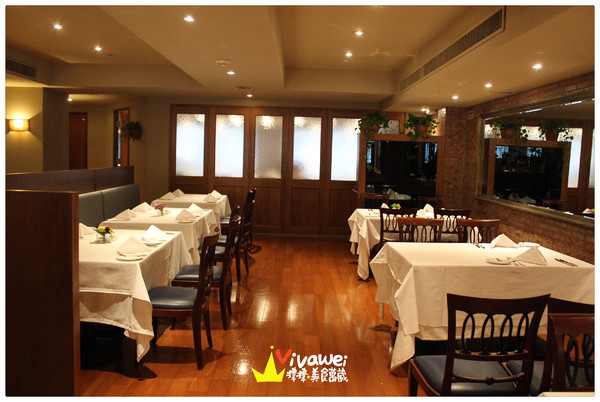 華國大飯店-帝國牛排館:台北中山區|週日限定Prime牛排吃到飽『華國大飯店帝國牛排館_Sonoma Grill』