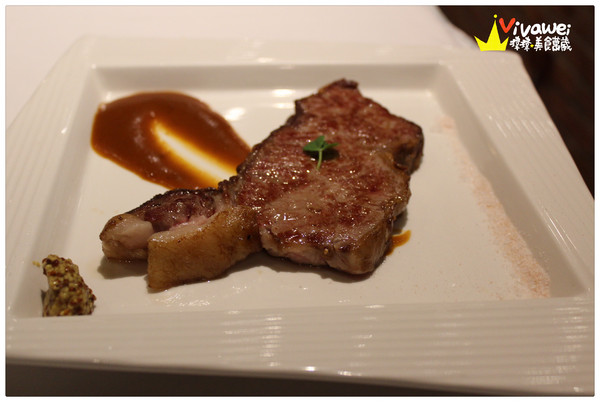 華國大飯店-帝國牛排館:台北中山區|週日限定Prime牛排吃到飽『華國大飯店帝國牛排館_Sonoma Grill』