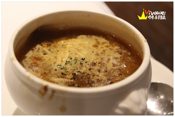 華國大飯店-帝國牛排館:台北中山區|週日限定Prime牛排吃到飽『華國大飯店帝國牛排館_Sonoma Grill』