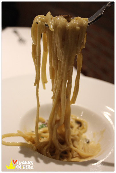 華國大飯店-帝國牛排館:台北中山區|週日限定Prime牛排吃到飽『華國大飯店帝國牛排館_Sonoma Grill』