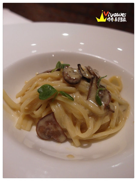 華國大飯店-帝國牛排館:台北中山區|週日限定Prime牛排吃到飽『華國大飯店帝國牛排館_Sonoma Grill』