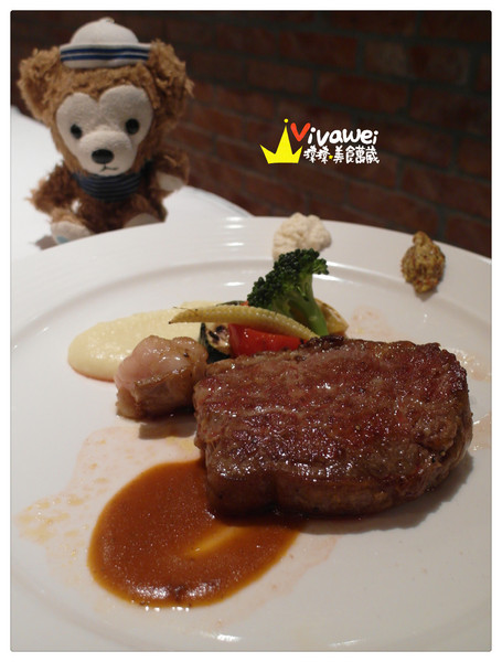 華國大飯店-帝國牛排館:台北中山區|週日限定Prime牛排吃到飽『華國大飯店帝國牛排館_Sonoma Grill』