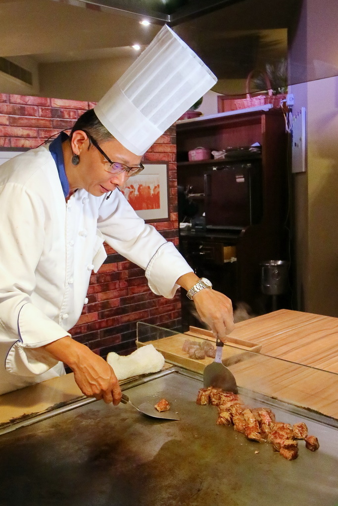 加拿大牛肉,華國大飯店,限量套餐,加拿大牛肉協會,爐烤頂級肋眼,煎烤經典牛小排,