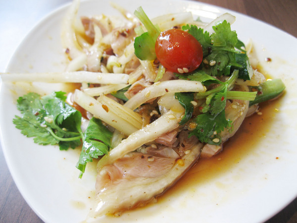 泰品泰式料理:【台北吃到飽】現點現做!口味道地!泰品泰式料理!