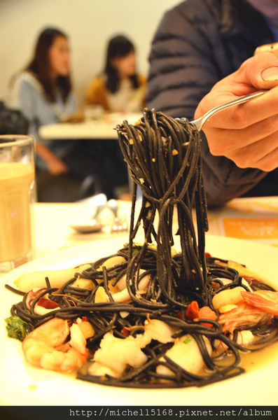 LA PASTA義大利麵屋