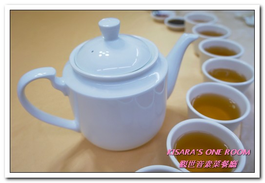 觀世音素菜餐廳:台北素食老店.賓主盡歡、非素食者也會喜愛的精緻蔬食合菜──觀世音素菜餐廳