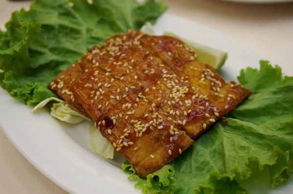 觀世音素食餐廳：[中山國小]觀世音素菜餐廳：這個素菜真厲害！