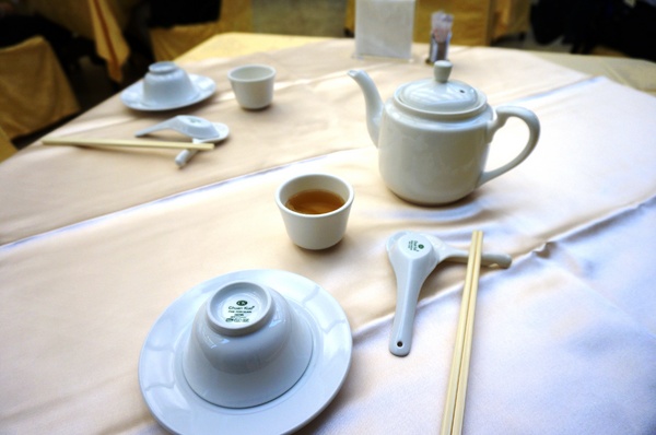 觀世音素食餐廳：[中山國小]觀世音素菜餐廳：這個素菜真厲害！