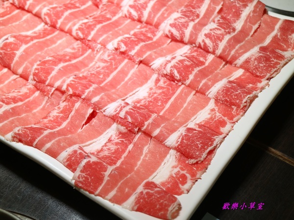 鍋饕精緻涮涮鍋(大直店)：【台北美食】大口吃肉，鍋饕精緻涮涮鍋@大直