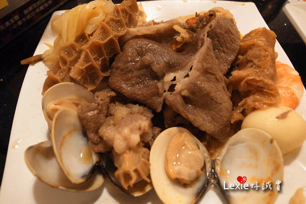 小蒙牛頂級養生麻辣鍋12