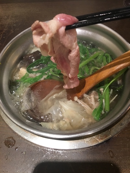 和田精緻涮涮鍋(新光南西二館)：[捷運中山站食記] 小資女的最愛~和田精緻涮涮鍋/新光三越南西店2館B1美食街