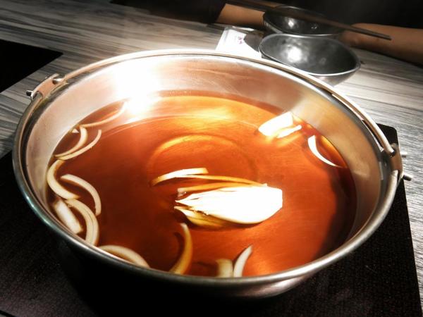 本燔野菜農場(台北南京店)：※窩客島試吃※【捷運中山站】經濟實惠又養生的火鍋吃到飽 — 本燔野菜農場