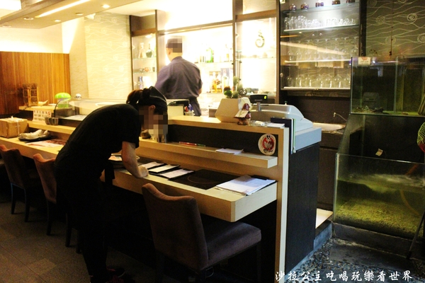 牛禪鍋物壽司：主播轉戰美食界『牛禪鍋物壽司』日式料理/涮涮鍋/中山區七條通旁