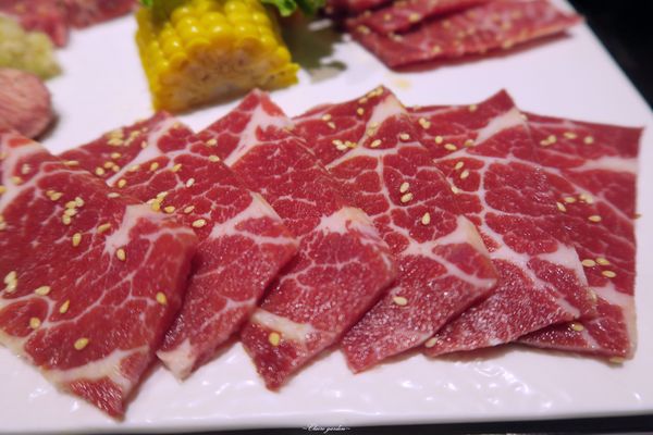 原燒優質原味燒肉(台北南京東店)：[試吃]台北 捷運中山站 原燒~原選海陸雙饗一次吃遍13海陸主食