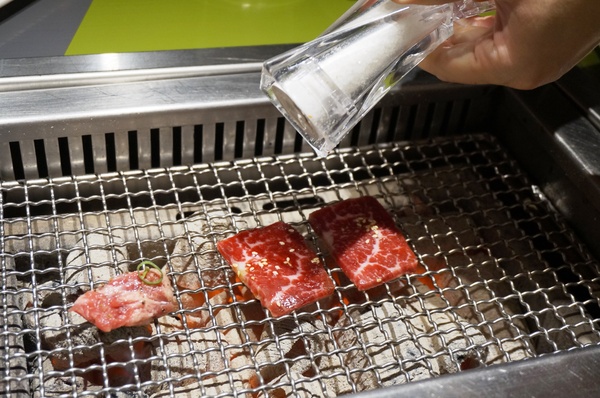 原燒優質原味燒肉(台北南京東店)：原燒新品試吃：海陸双饗雙人套餐