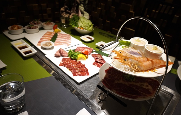 原燒優質原味燒肉(台北南京東店)：原燒新品試吃：海陸双饗雙人套餐