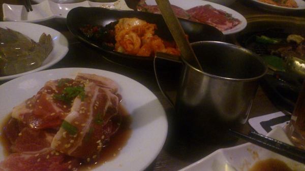 牛角日式炭火燒肉(中山店)：＊台北 中山站～肉！大口吃肉！牛角日式炭火燒肉＊