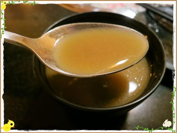 台北-京東洋食燒烤『入口即化的美味牛肉』-副餐-海帶味噌湯