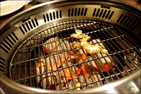 燒肉燒：吉林燒肉燒。捷運行天宮站 私藏日式家庭燒烤，OL下班閒聊紓壓首選