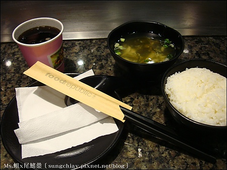 谷林鐵板燒(大直家樂福店)：［台北大直］濃濃復古味．大食代大直旗艦店｜谷林鐵板燒｜