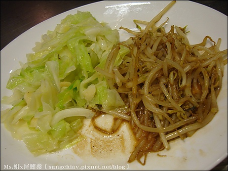 谷林鐵板燒(大直家樂福店)：［台北大直］濃濃復古味．大食代大直旗艦店｜谷林鐵板燒｜