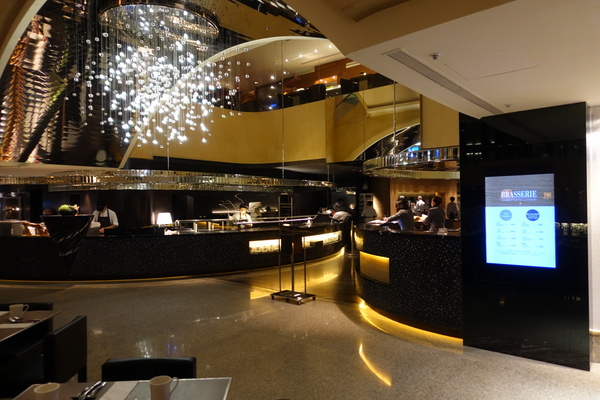 晶華酒店-柏麗廳:(胖樺食記)捷運中山站高級buffet吃到飽「晶華酒店柏麗廳Brasserie」/甜點海鮮超棒,必會再訪